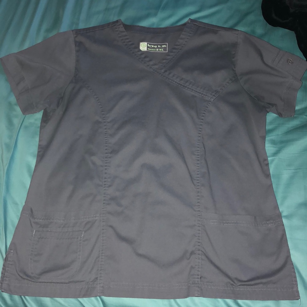 Scrubs top